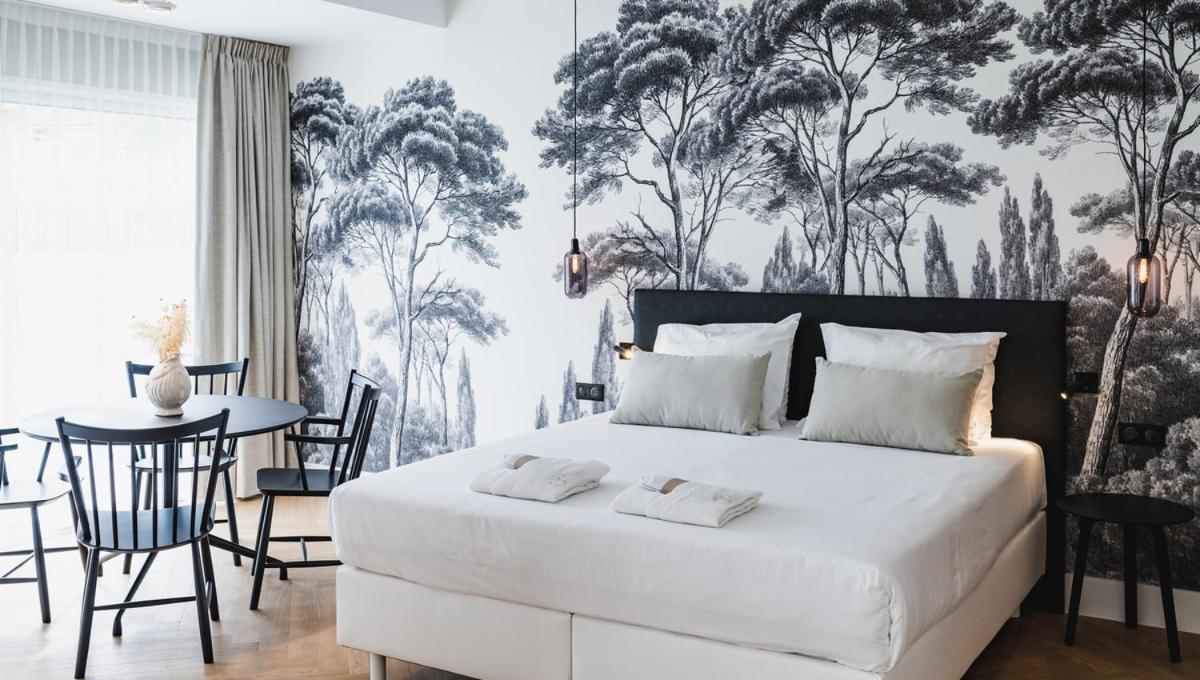 Hotel Der Valk Bloom 4*